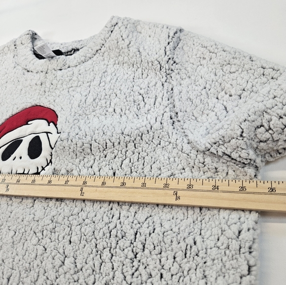 Disney The Nightmare Before Christmas Jack Skellington Sherpa Sweater Gray 2x - Picture 2 of 8